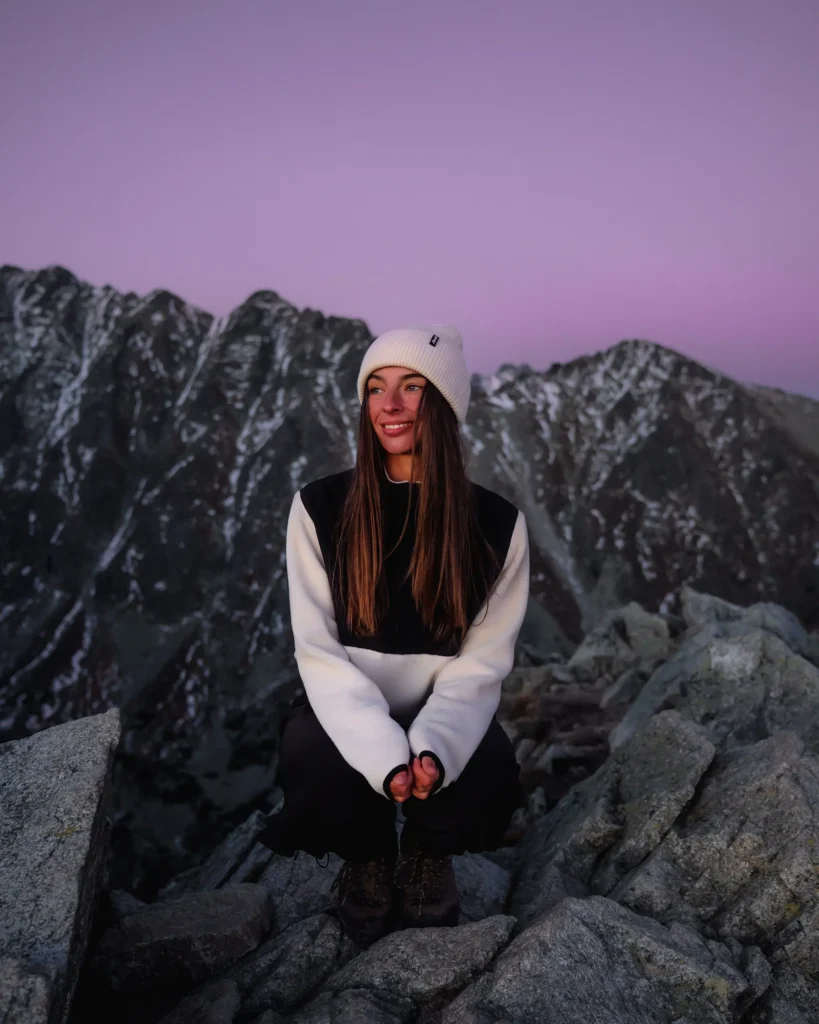 Cropnutá mikina Sherpa – Ivory