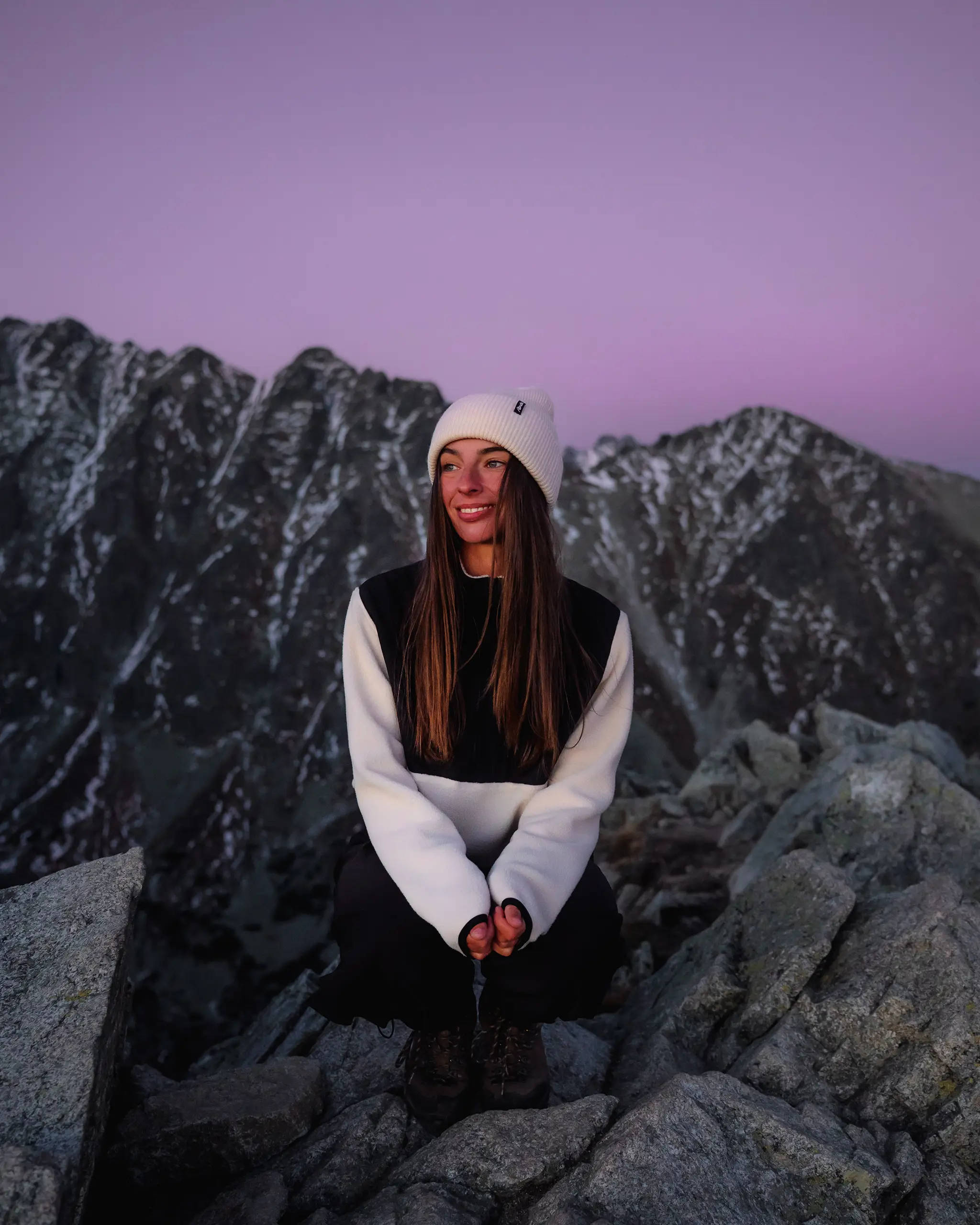 Cropnutá mikina Sherpa – Ivory